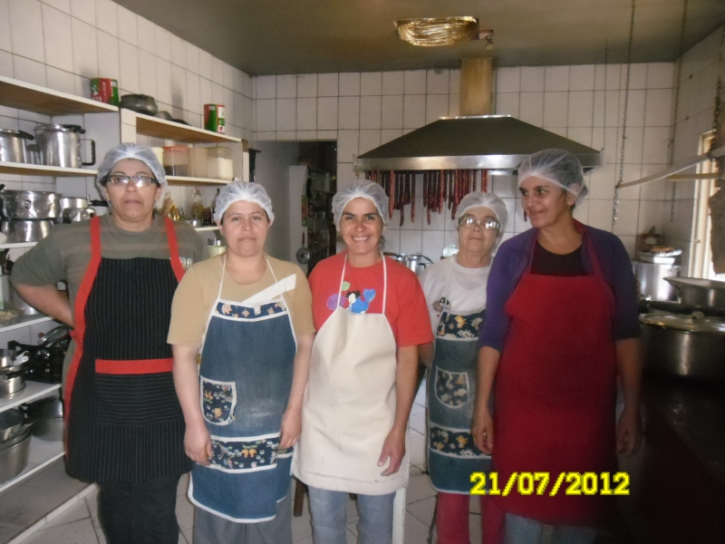 Equipe cozinha, no antigo restaurante